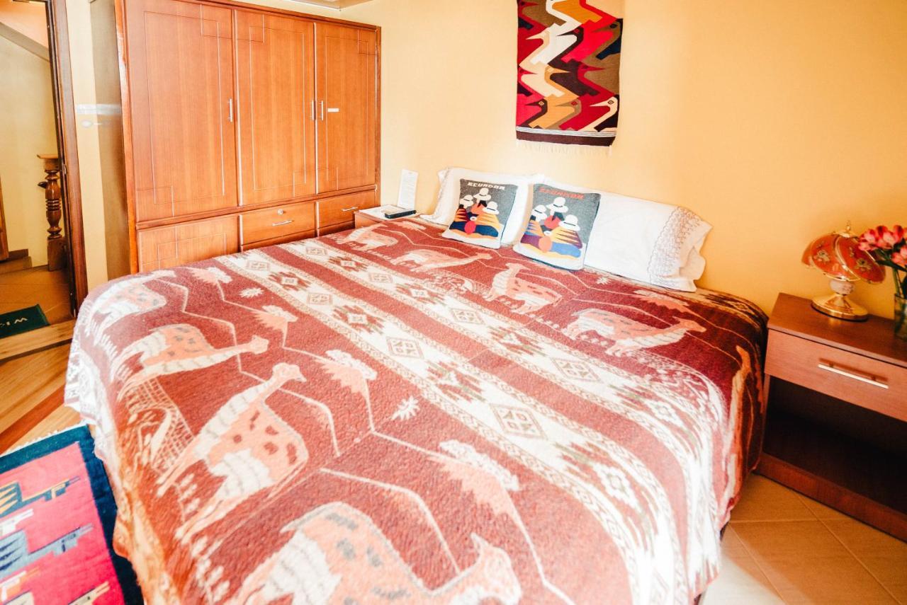 Casa De Luis Bed & Breakfast Otavalo Dış mekan fotoğraf