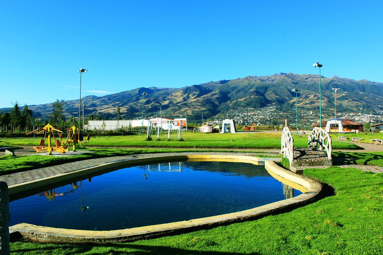 Casa De Luis Bed & Breakfast Otavalo Dış mekan fotoğraf
