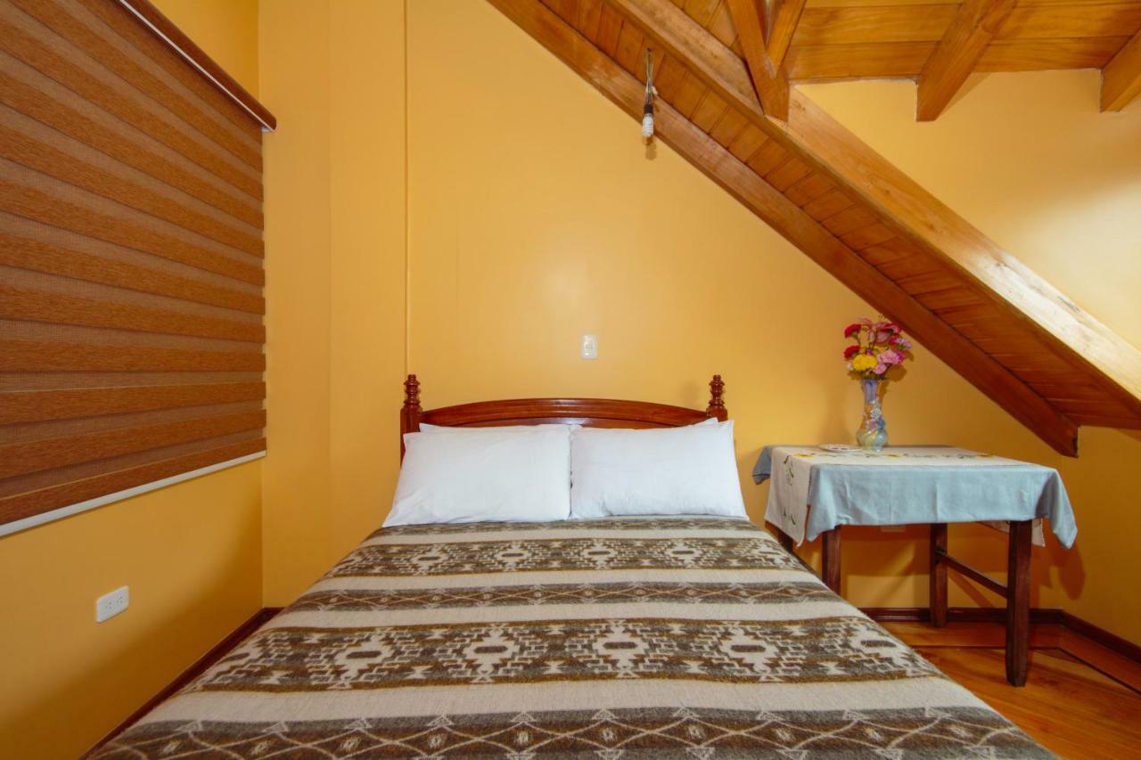 Casa De Luis Bed & Breakfast Otavalo Dış mekan fotoğraf